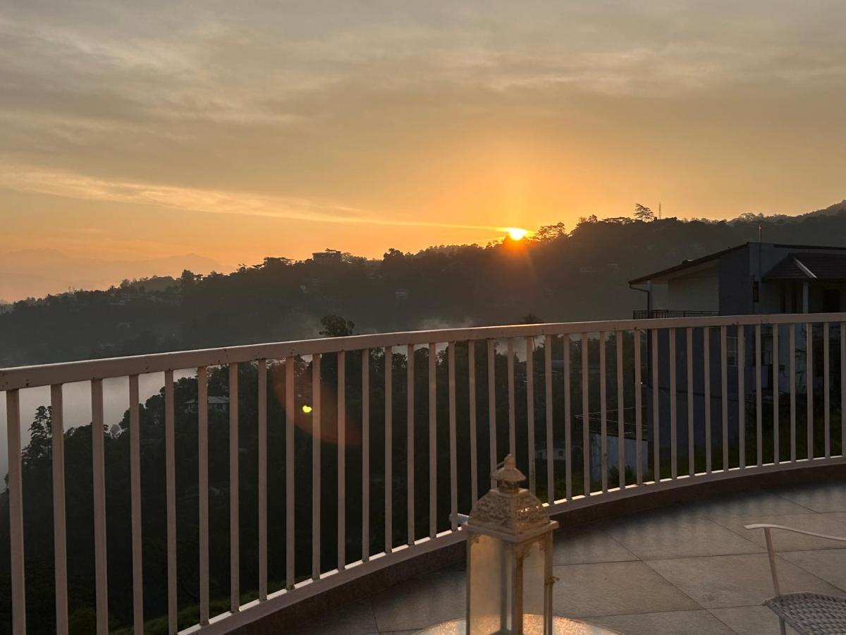 Hotel The Summit Kandy